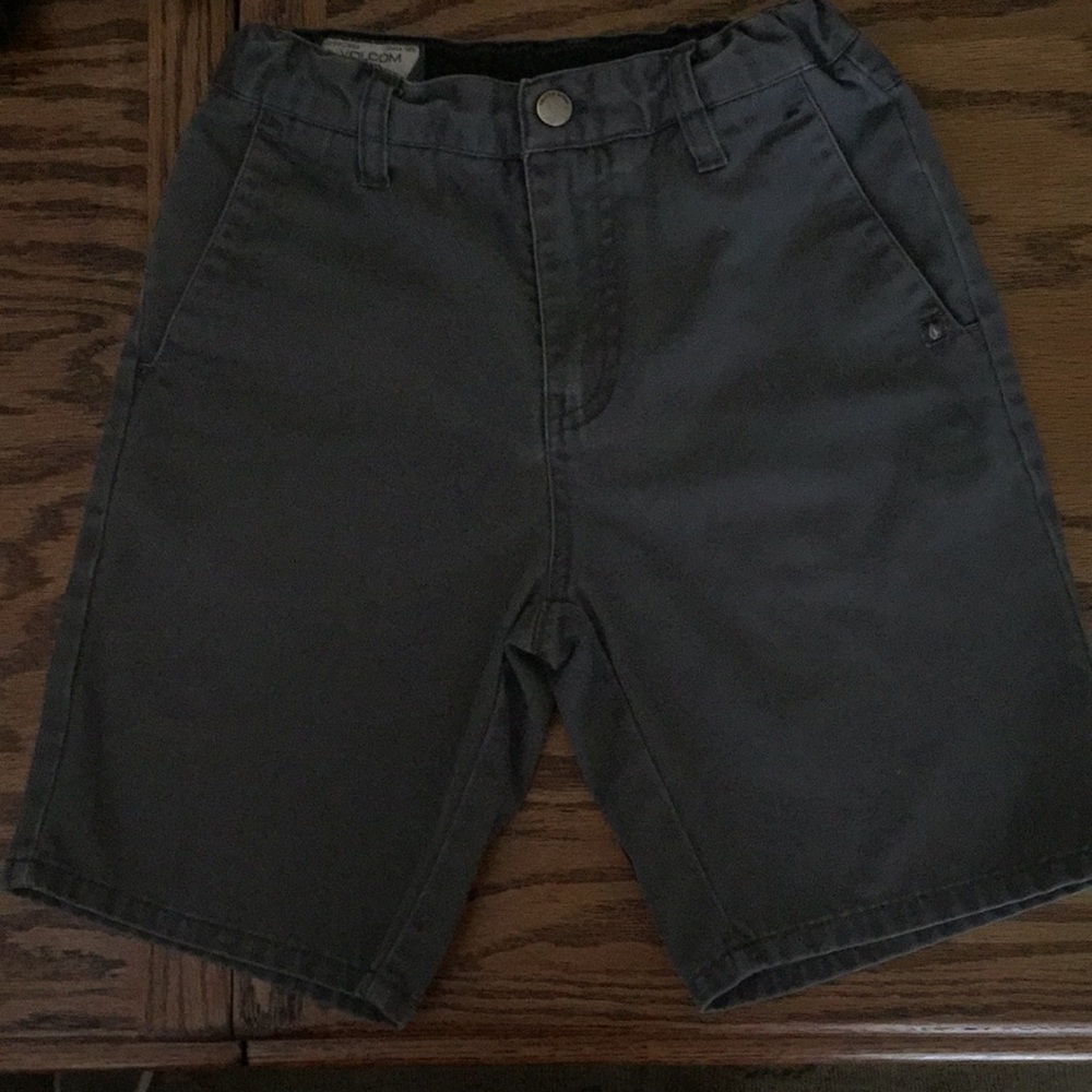 Boys Volcom shorts